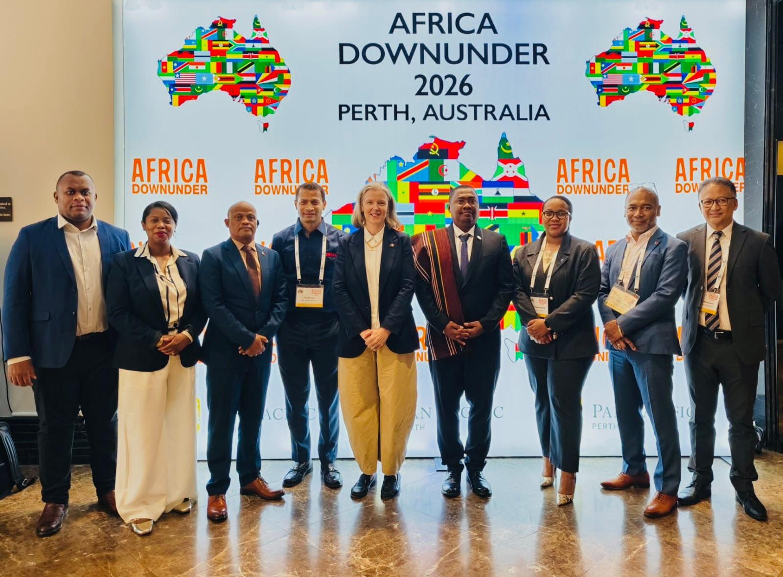 𝗥𝗲𝘁𝗼𝘂𝗿 𝗲𝗻 𝗶𝗺𝗮𝗴𝗲𝘀 𝘀𝘂𝗿 𝘂𝗻𝗲 𝗲́𝘁𝗮𝗽𝗲 𝗿𝗶𝗰𝗵𝗲 𝗲𝗻 𝗱𝗲́𝗰𝗼𝘂𝘃𝗲𝗿𝘁𝗲𝘀 𝗲𝘁 𝗲𝗻 𝗲́𝗰𝗵𝗮𝗻𝗴𝗲𝘀 𝗮̀ 𝗣𝗲𝗿𝘁𝗵 !